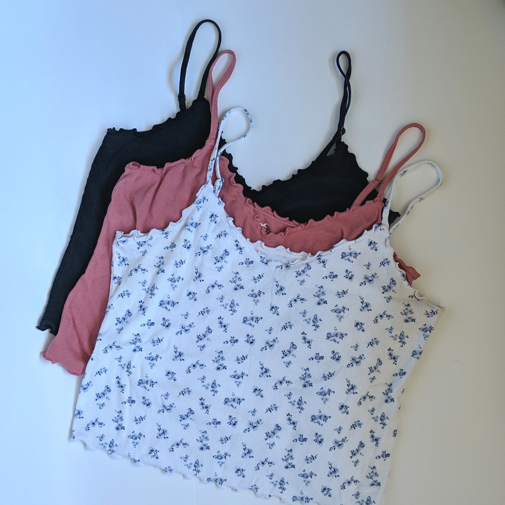 Hollister Crop Tank Tops (Set of 3)